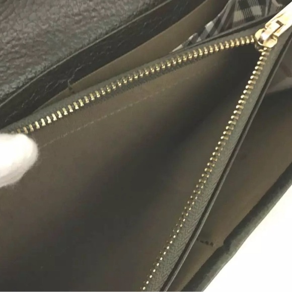 Burberry Embossed Pebbled Leather with Nova Check Interior Long Wallet - Picture 10 of 11